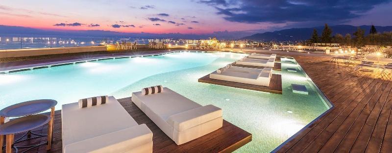 Messinian Icon Hotel&Suites Kalamata Esterno foto