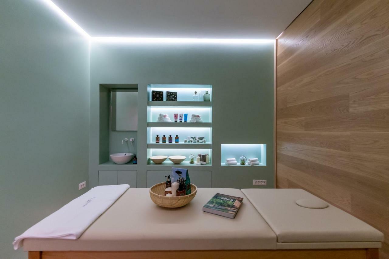 Messinian Icon Hotel&Suites Kalamata Esterno foto